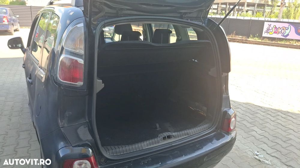 Citroën C3 Picasso e-HDi 90 FAP EGS6 Exclusive - 3