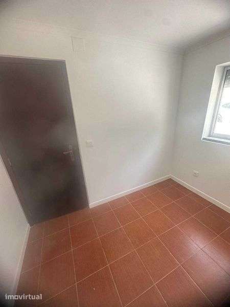 Moradia T1, Cabanas do Chão, Abrigada - Grande imagem: 5/6