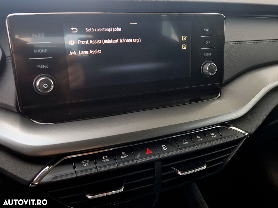 Skoda Octavia 2.0 TDI DSG Ambition - 22