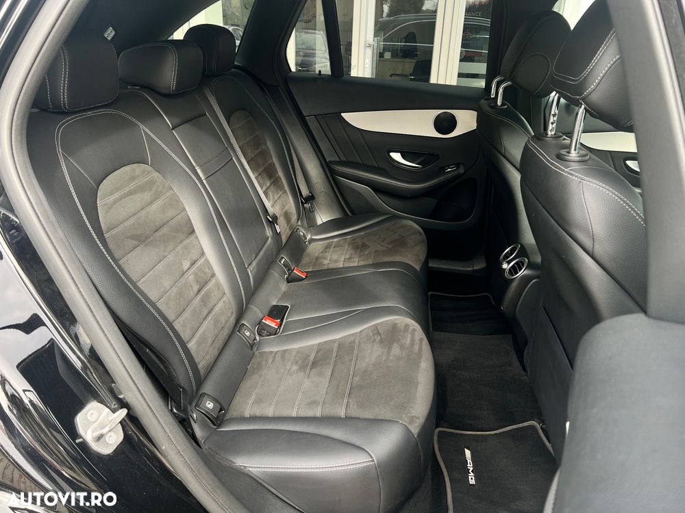 Mercedes-Benz GLC 300 de 4Matic 9G-TRONIC AMG Line Plus - 12