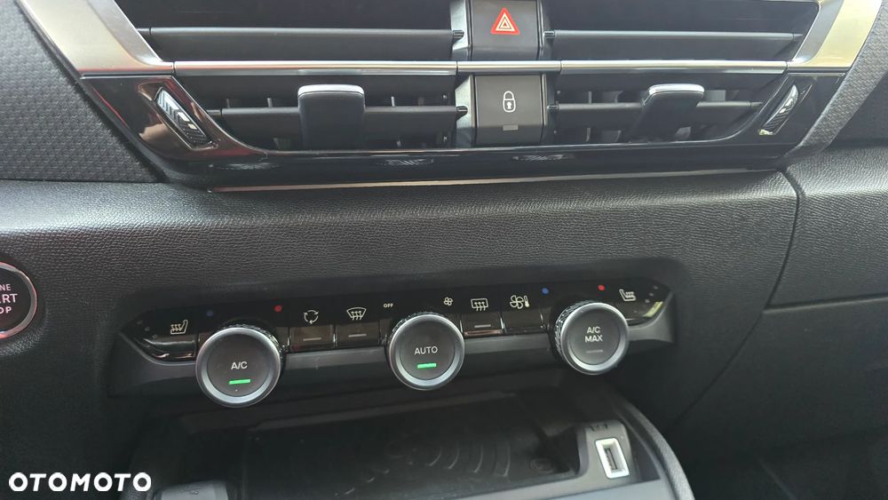 Citroën C4 EV136 50kWh Max - 13