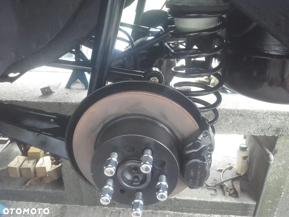 Volvo Seria 200 - 25