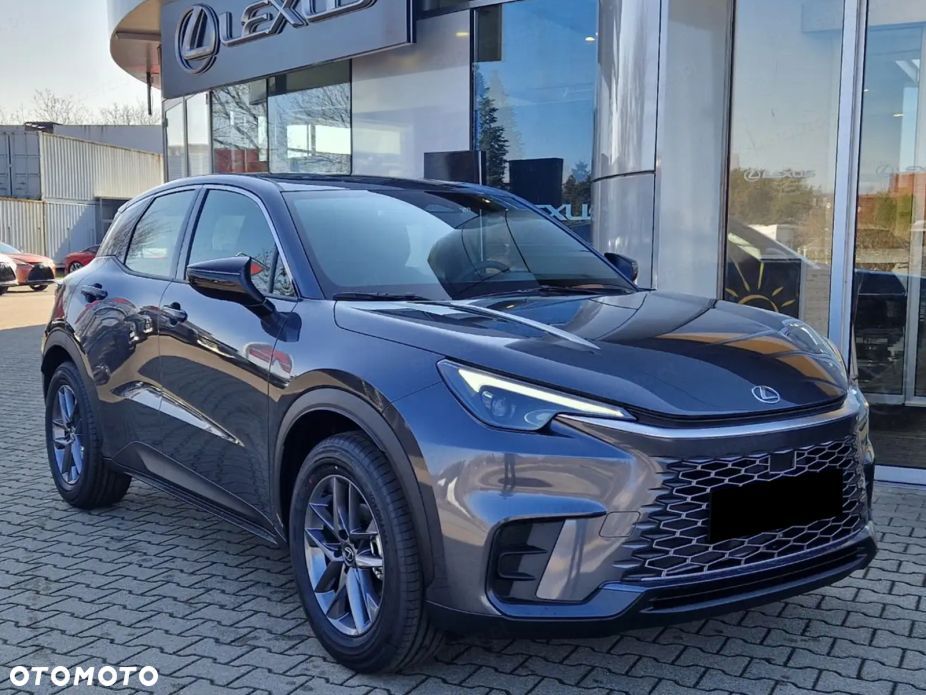 Lexus LBX - 3