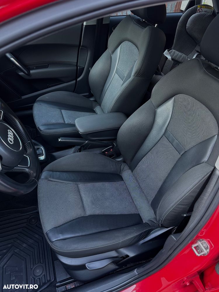 Audi A1 1.6 TDI Stronic Ambition - 5