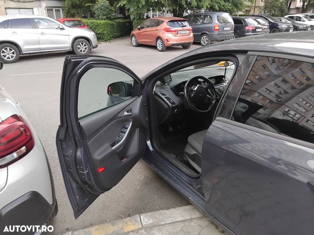 Ford Focus 1.0 EcoBoost Sport - 5
