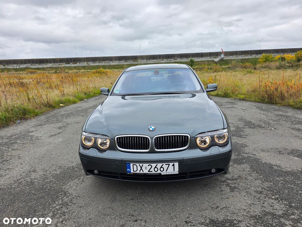 BMW Seria 7 735i - 2