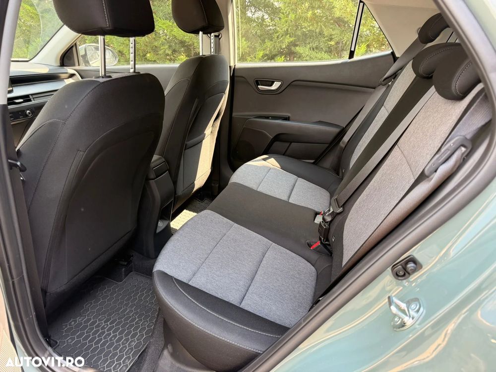 Kia Stonic 1.0 T-GDI 7DCT Urban - 9
