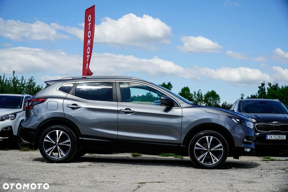 Nissan Qashqai 1.2 DIG-T Tekna EU6 - 17