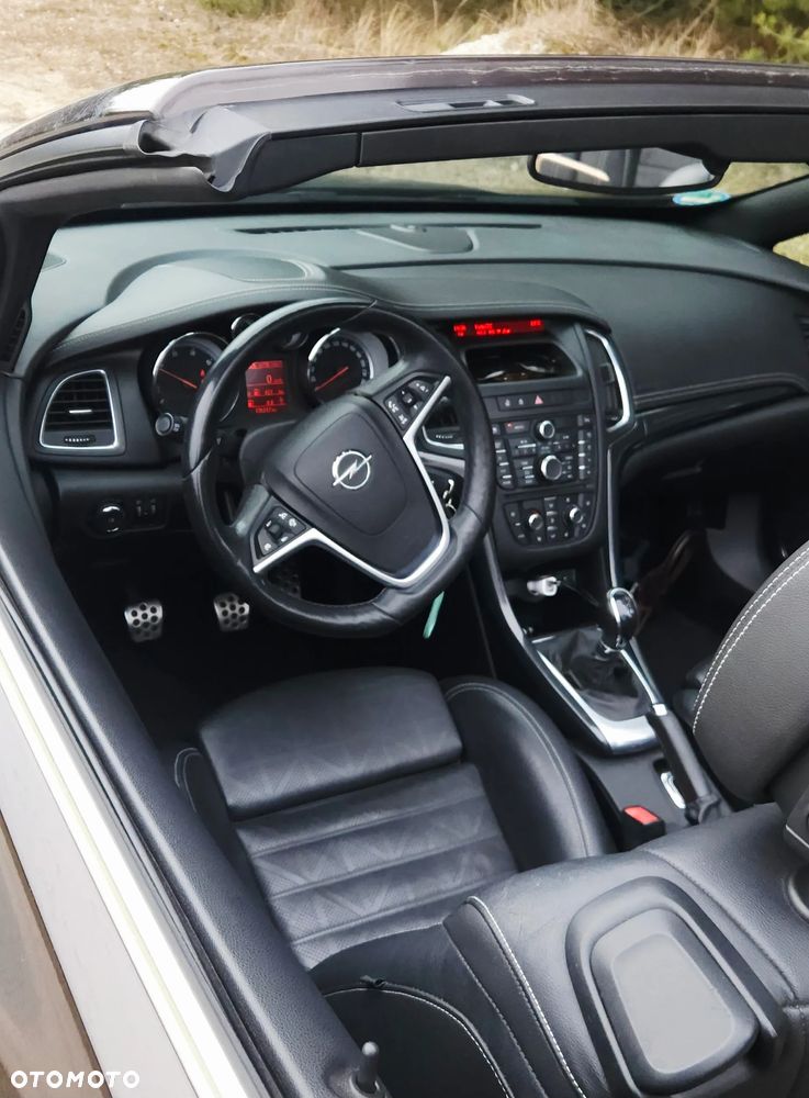 Opel Cascada - 8