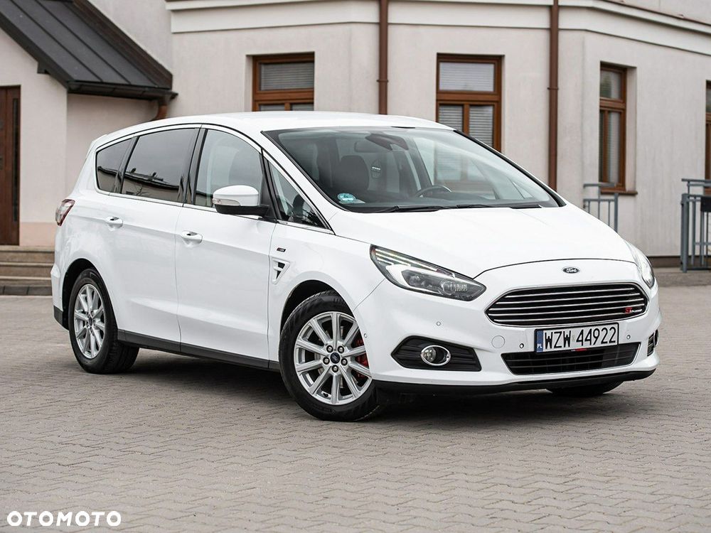 Ford S-Max - 19
