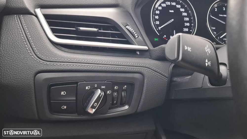 BMW 216 Active Tourer d Line Sport Auto - 27