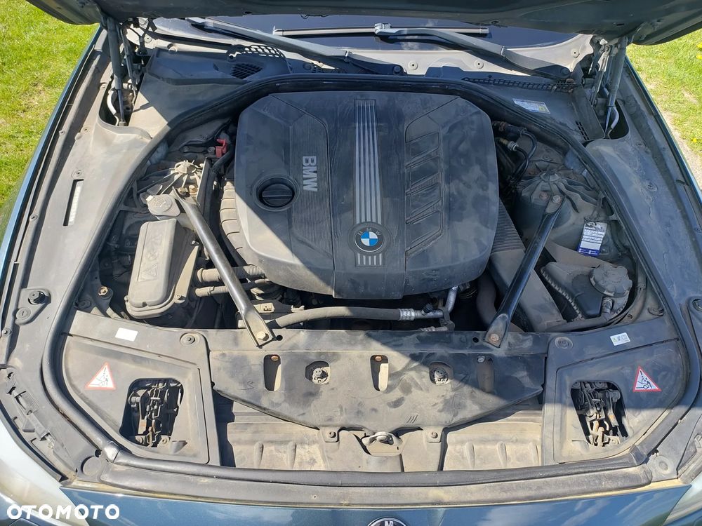 BMW Seria 5 520d - 7