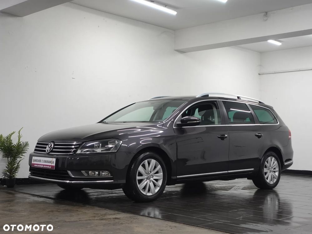 Volkswagen Passat 2.0 Blue TDI SCR Highline - 4