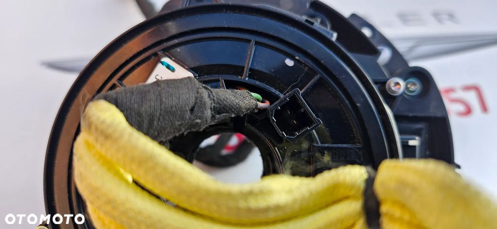 RAM 1500 V 5 2019- Przełącznik zespolony Pająk Manetki Taśma Manetka 17014348-01 P68494446AA6AA - 5