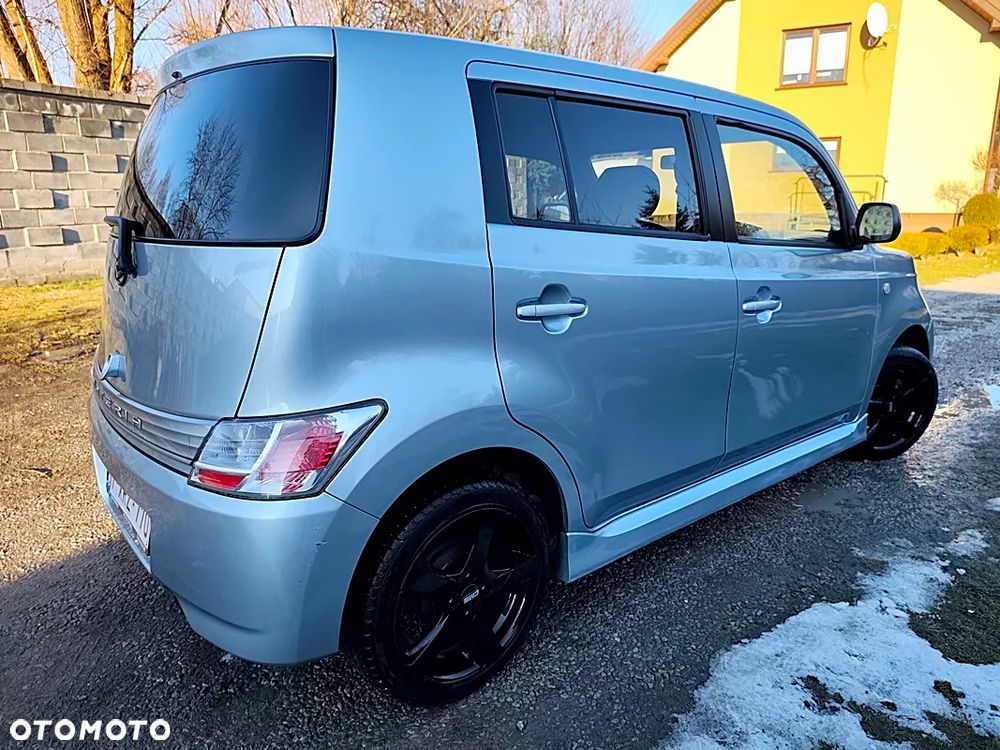 Daihatsu Materia - 7