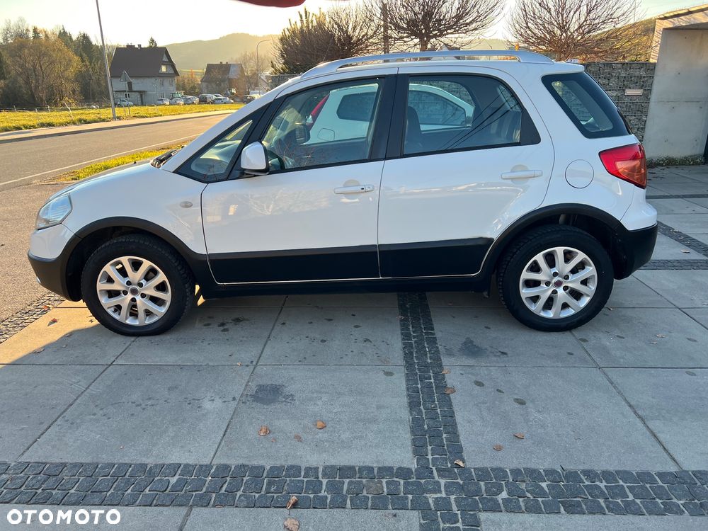 Fiat Sedici 2.0 Multijet DPF 4x4 Luxury - 8