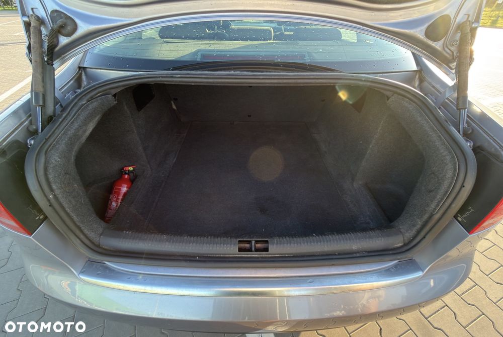 Audi A4 Limousine - 12