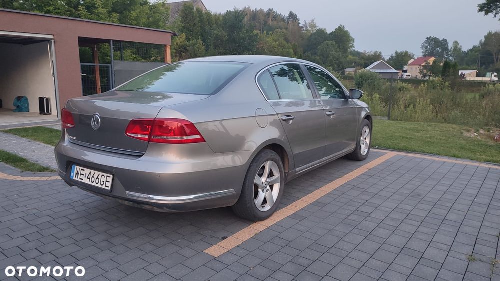 Volkswagen Passat 1.4 TSI Trendline - 32