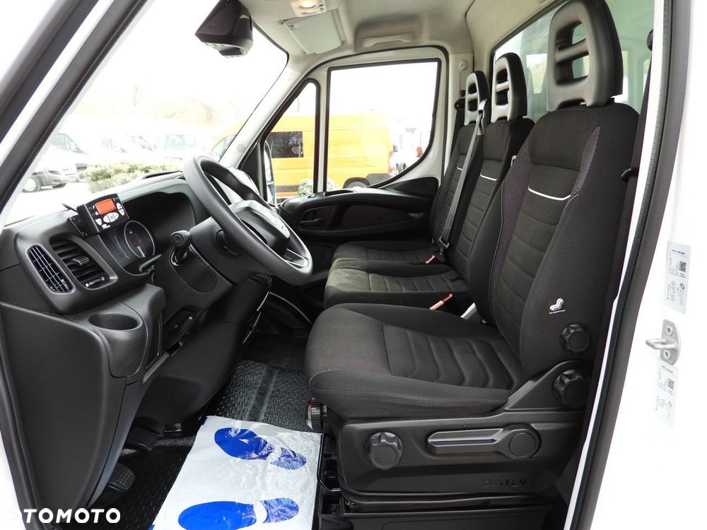 Iveco DAILY 35C16 CHŁODNIA KONTENER -10*C ZASILANIE 230V TEMPOMAT BLIŹNIACZE KOŁA KLIMATYZACJA  160KM - 27