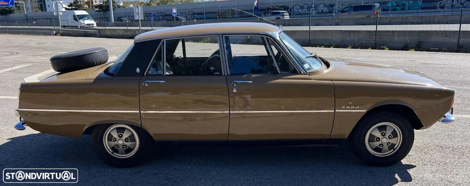 Rover 2000 - 4