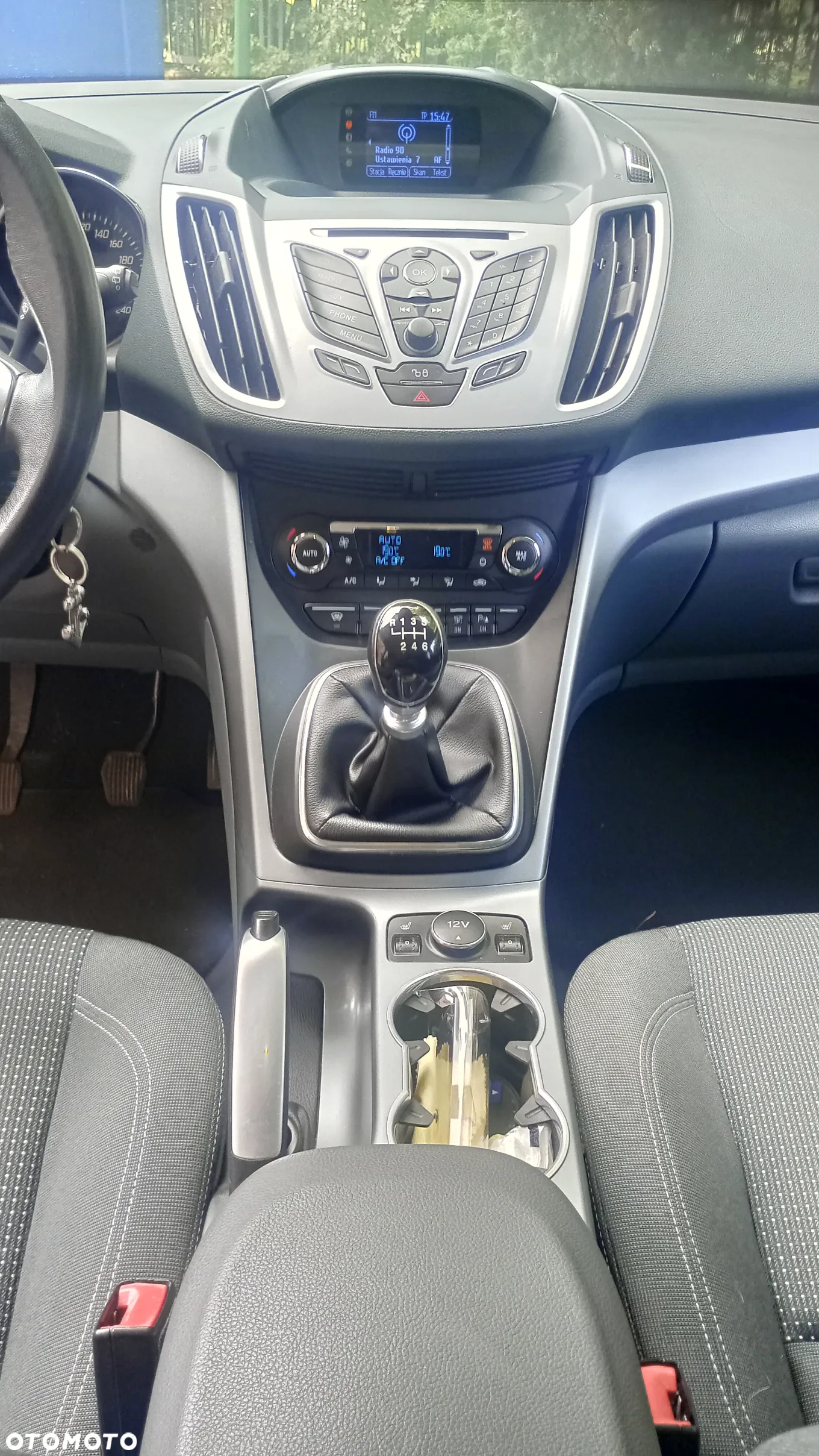 Ford Grand C-MAX - 11