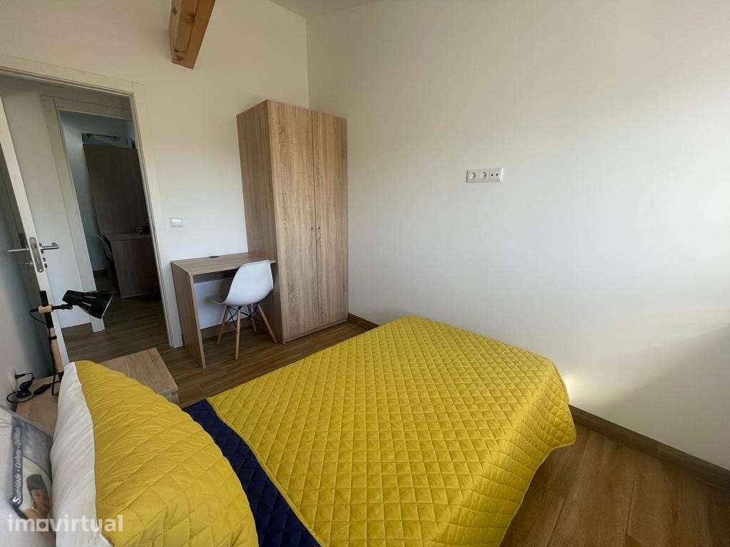 Quarto Mobilado em Apartamento no Centro de Guimarães - Grande imagem: 4/15