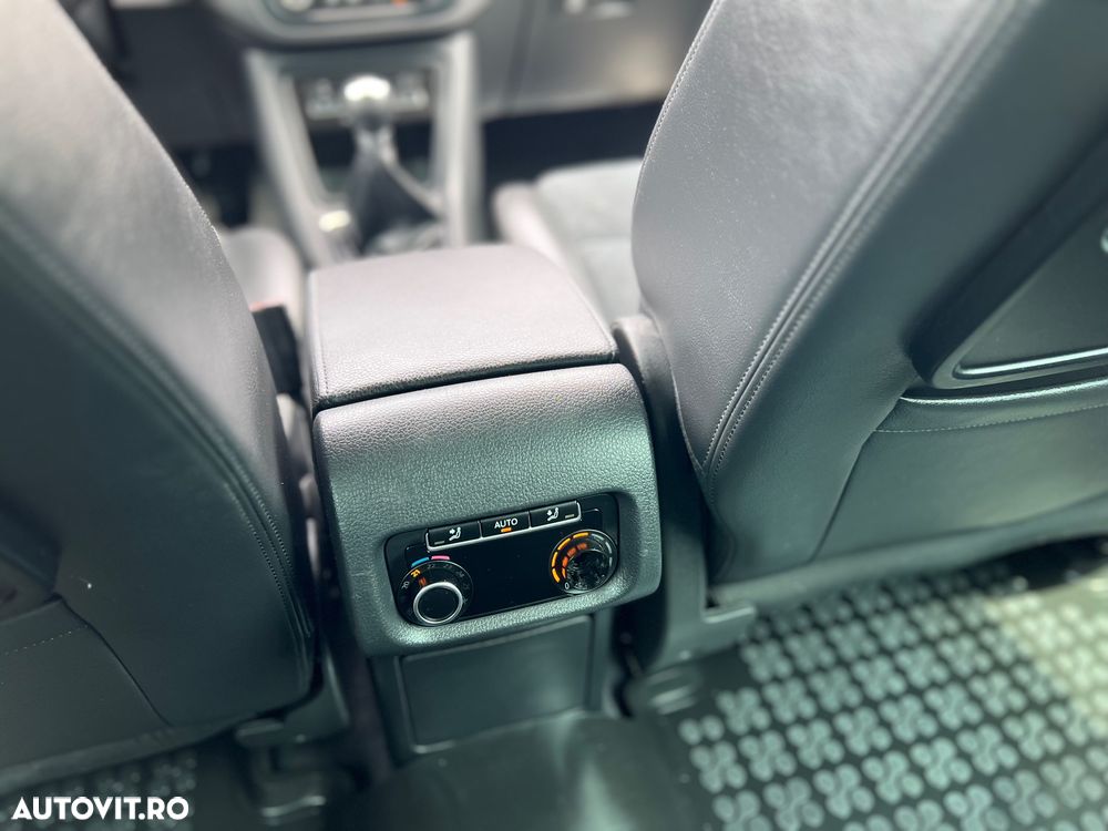 Volkswagen Sharan 2.0 TDI Blue Motion Highline - 14