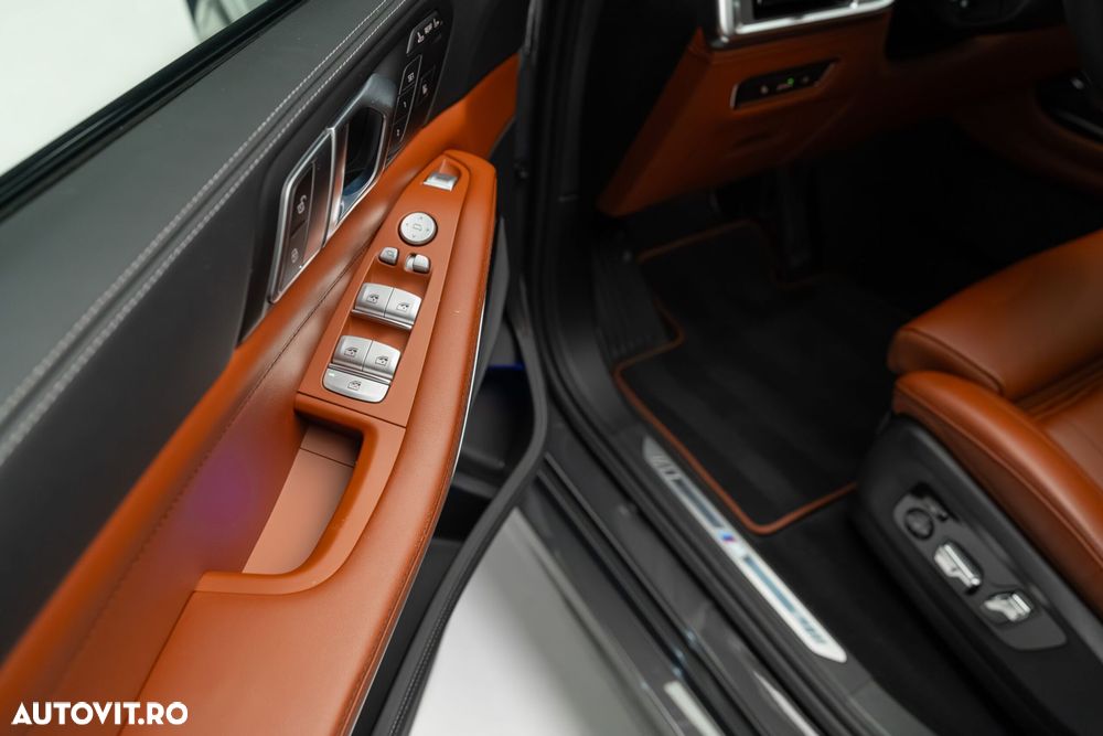 BMW X7 - 13