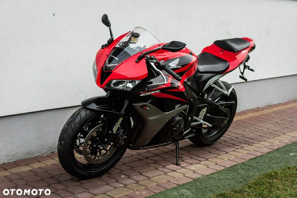 Honda CBR - 6