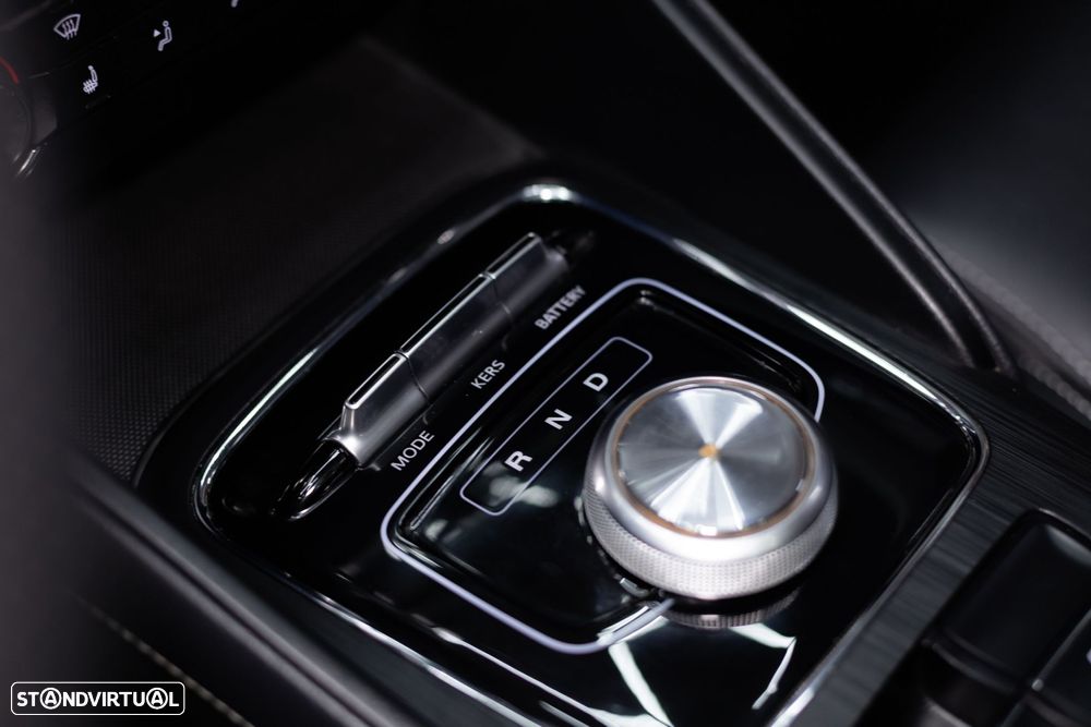 MG ZS EV 44.5 kWh Luxury - 36