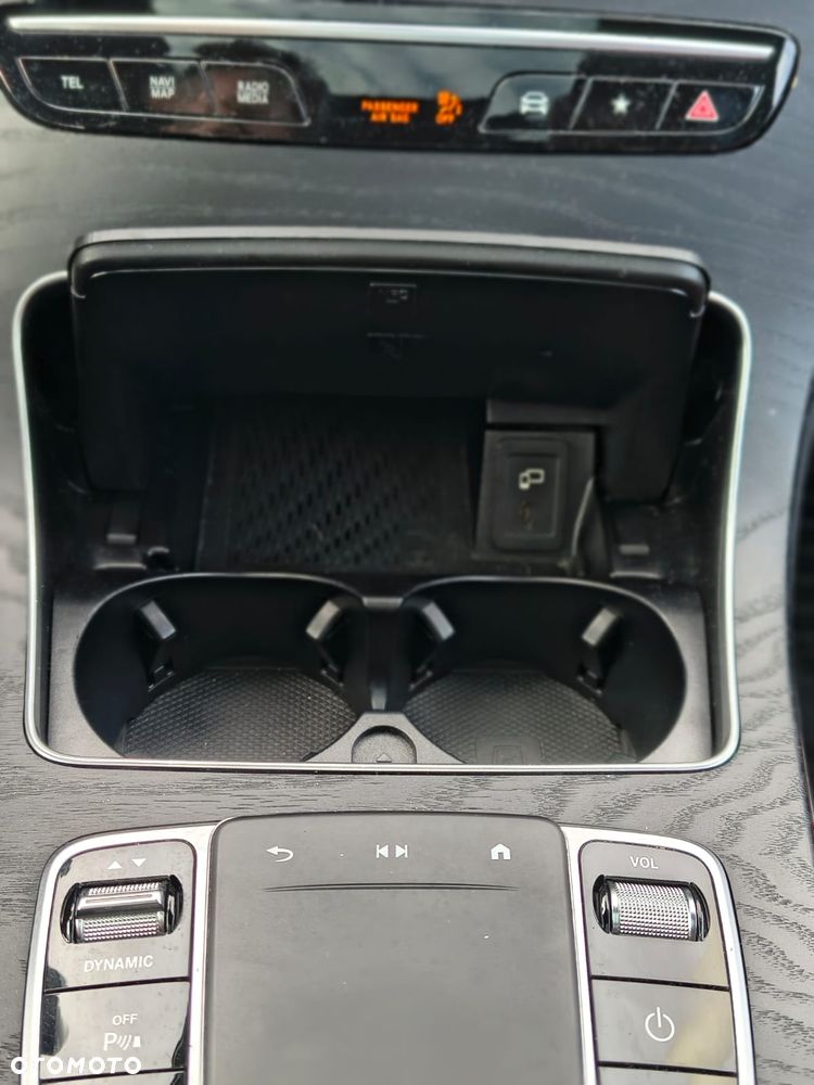 Mercedes-Benz GLC - 22