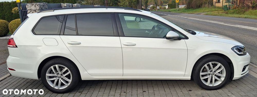 Volkswagen Golf 1.6 TDI BMT Highline - 21