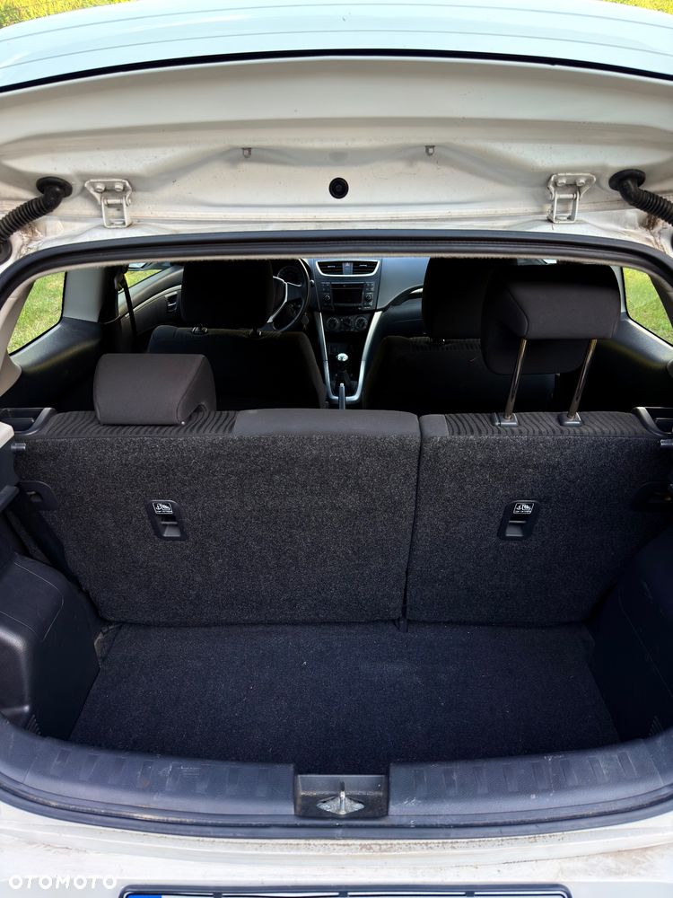 Suzuki Swift 1.2 X-ITE - 12