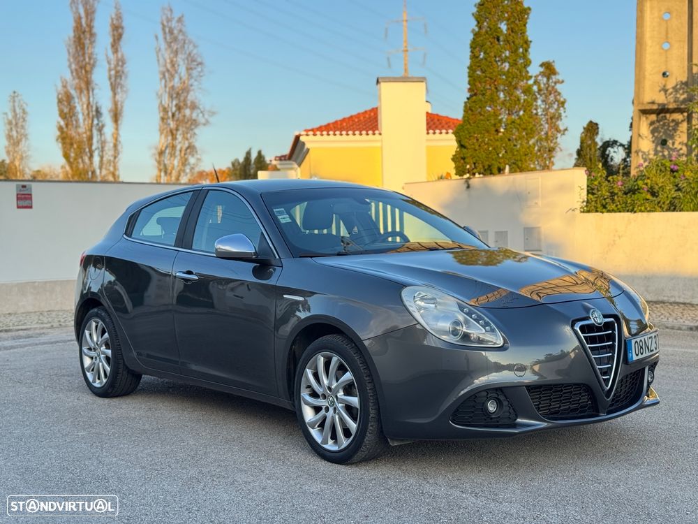 Alfa Romeo Giulietta 1.6 JTDm Exclusive - 4
