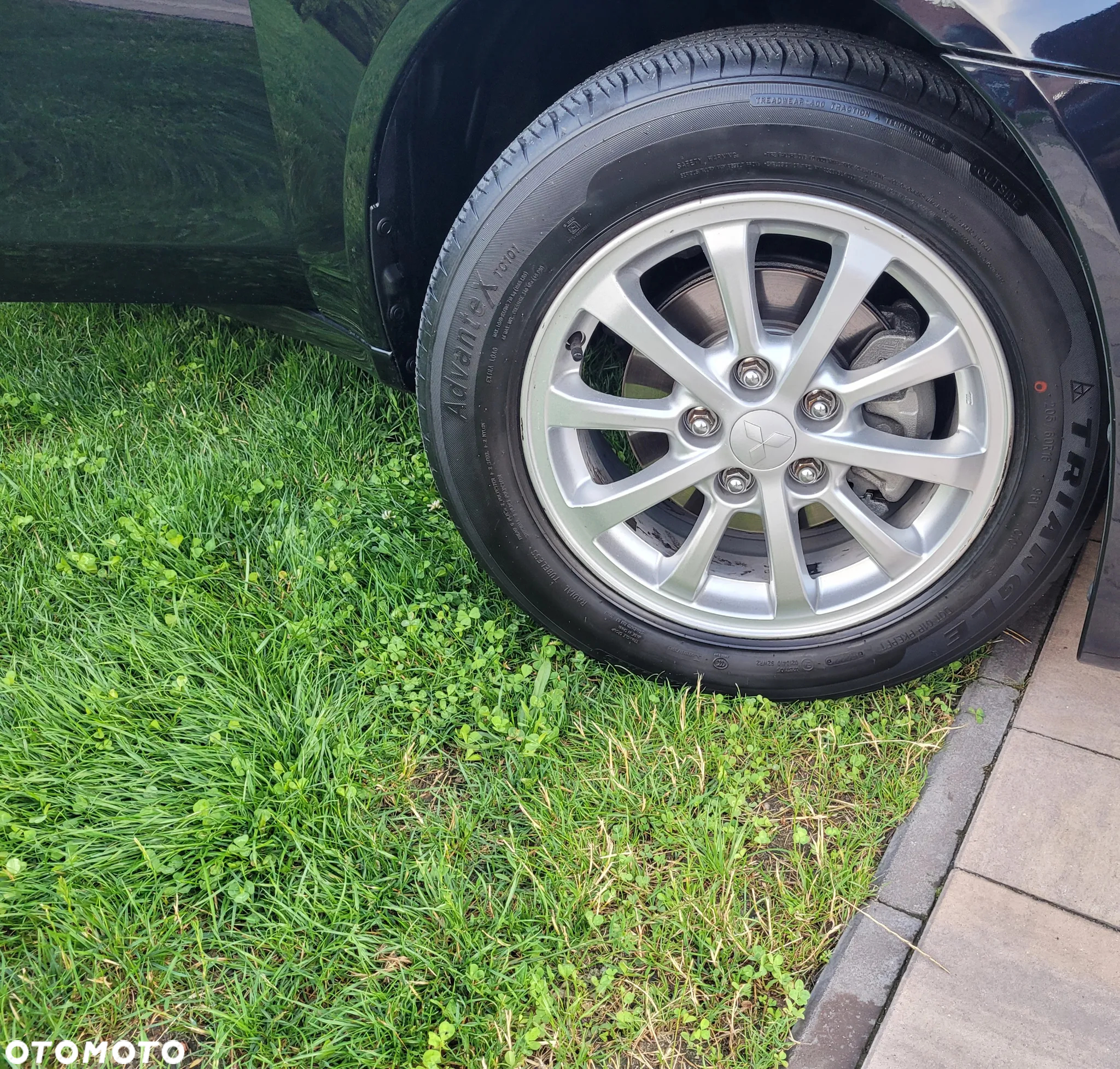 Mitsubishi Lancer 1.6 Invite - 26
