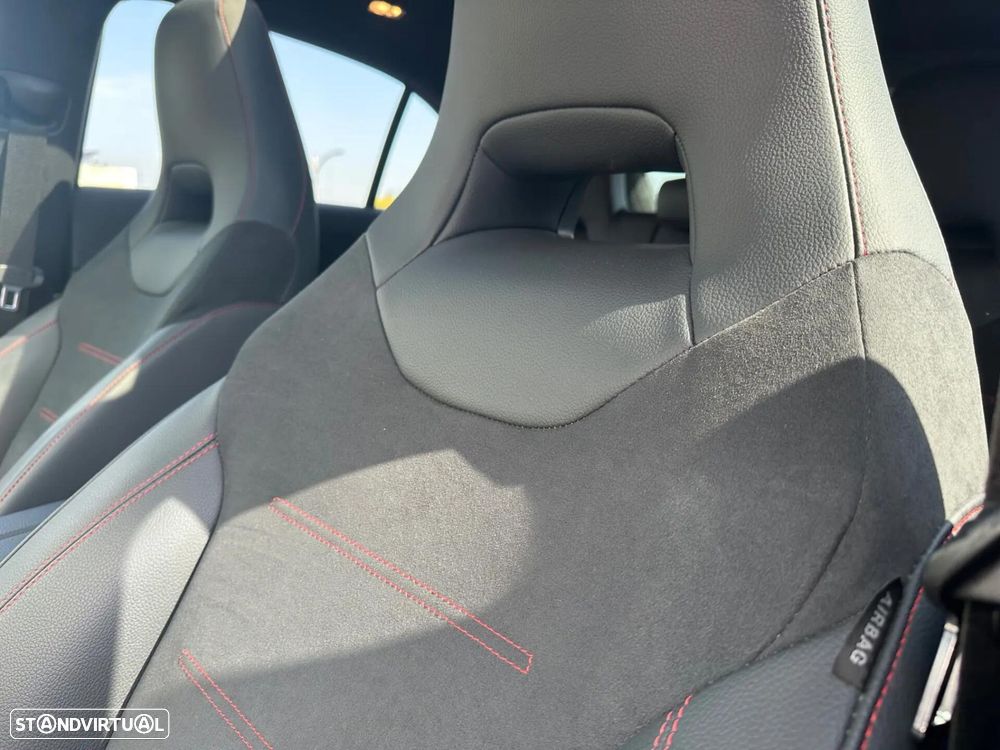 Mercedes-Benz A 250 e 8G-DCT AMG Line Advanced Plus - 30