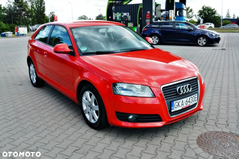 Audi A3 3-drzwiowe 1.6 Ambition - 3
