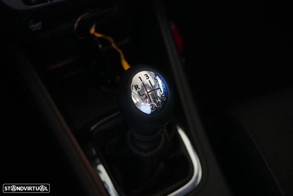 Renault Mégane Coupe Energy dCi 110 FAP Start & Stop Expression - 24