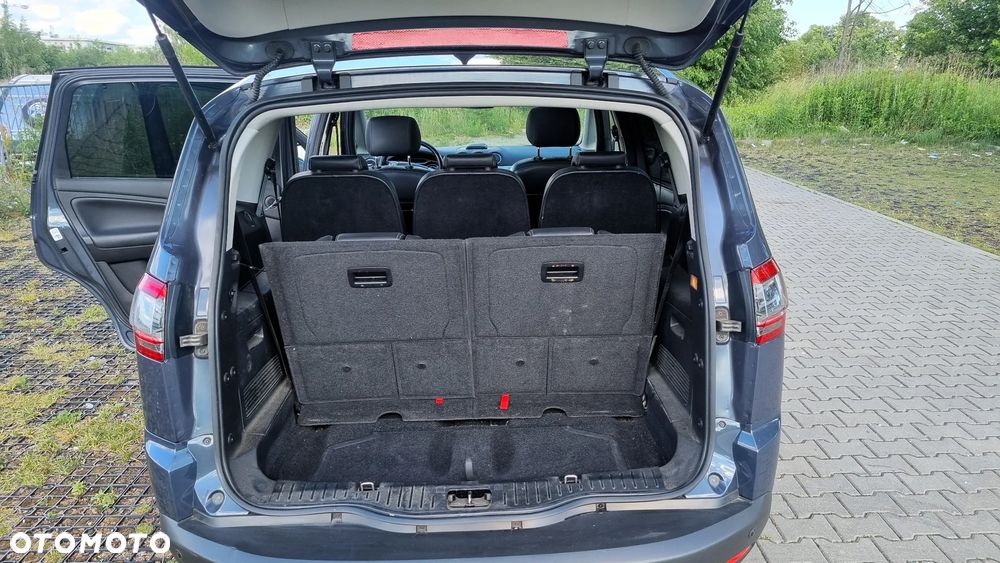 Ford S-Max 2.2 TDCi DPF Titanium X - 29