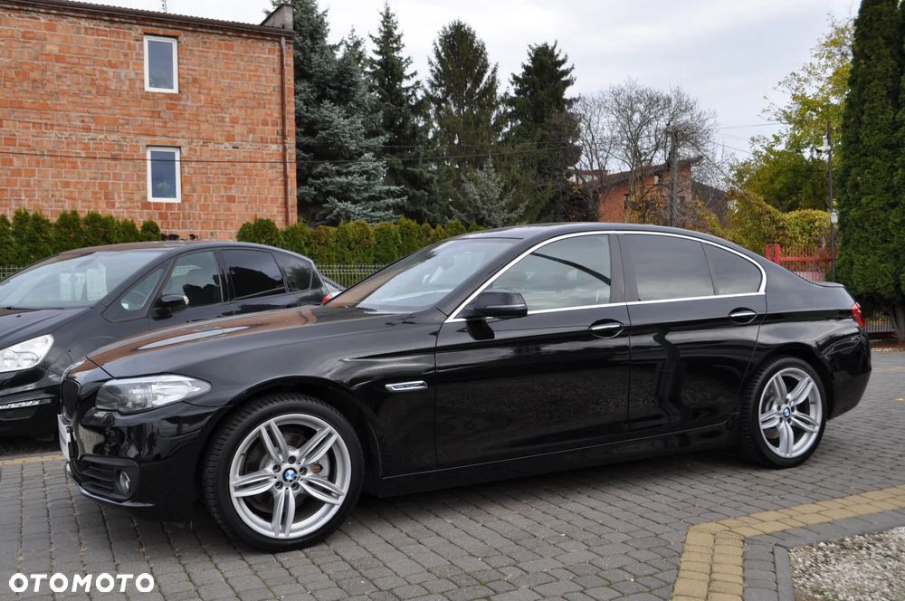 BMW Seria 5 528i xDrive Sport-Aut Modern Line - 3