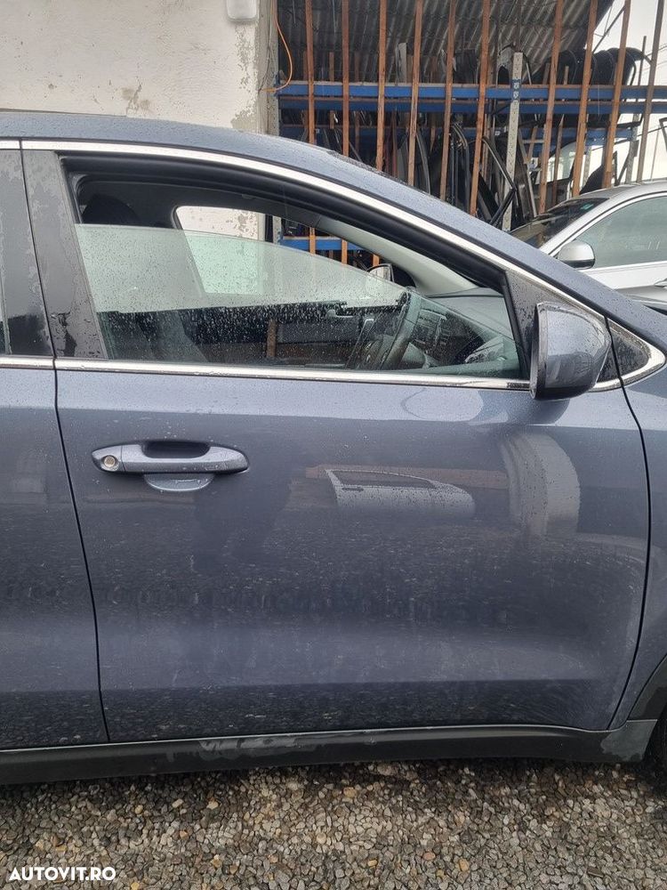 Usa Dreapta Fata Kia Sportage IV 2016 - 2018 SUV 4 Usi Palnetenblau Metalizat D7 (1355) - 1