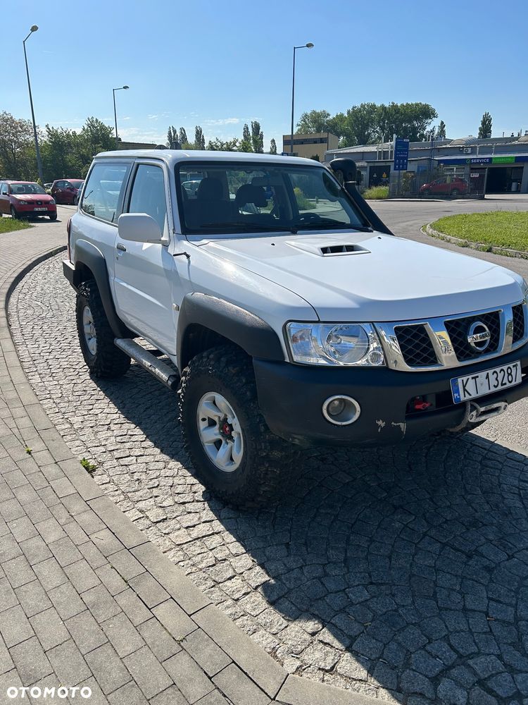 Nissan Patrol - 1