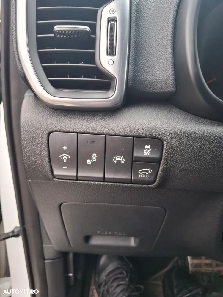 Kia Sportage 2.0 DSL HP 6AT 4x4 GT Line - 9