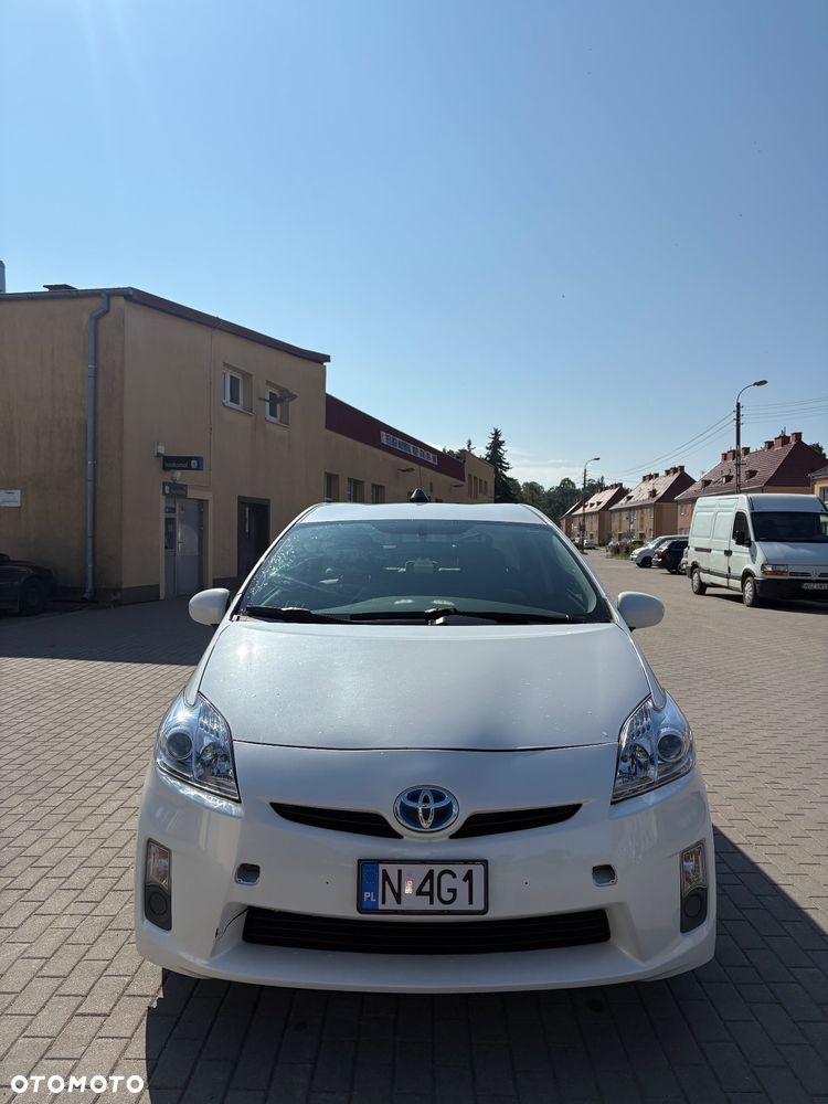 Toyota Prius - 5
