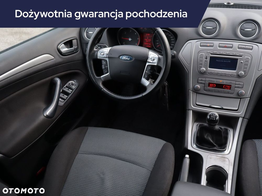 Ford Mondeo SW - 9