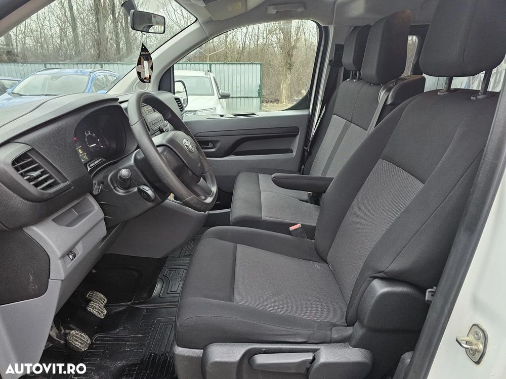 Toyota Proace 1.5 D-4D 120CP 8+1 L2H1 Base+ - 10
