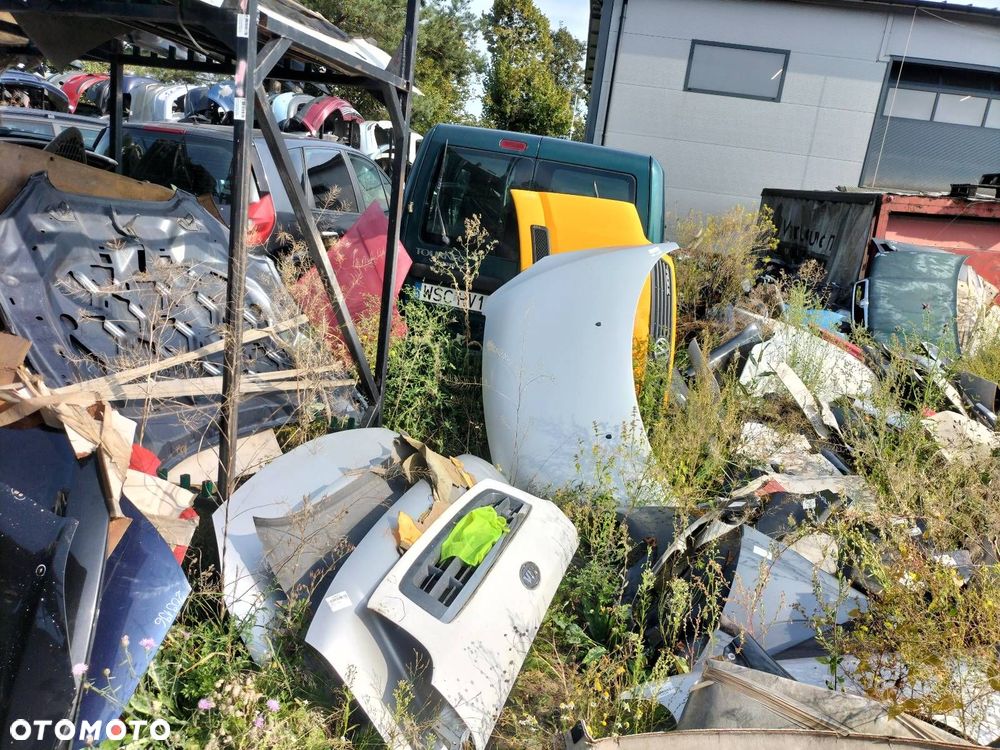 KOMPLETNY PRZÓD MASKA ZDERZAK LAMPY KIA BONGO K2700 II LIFT UD - 17