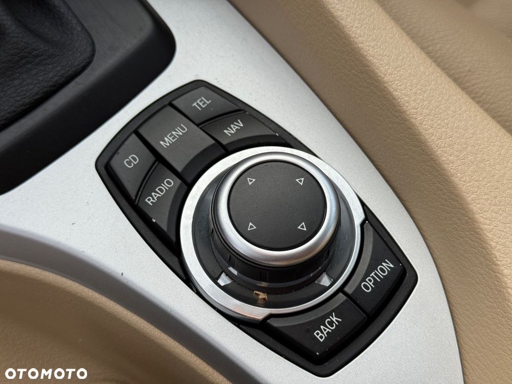 BMW X1 xDrive23d - 37