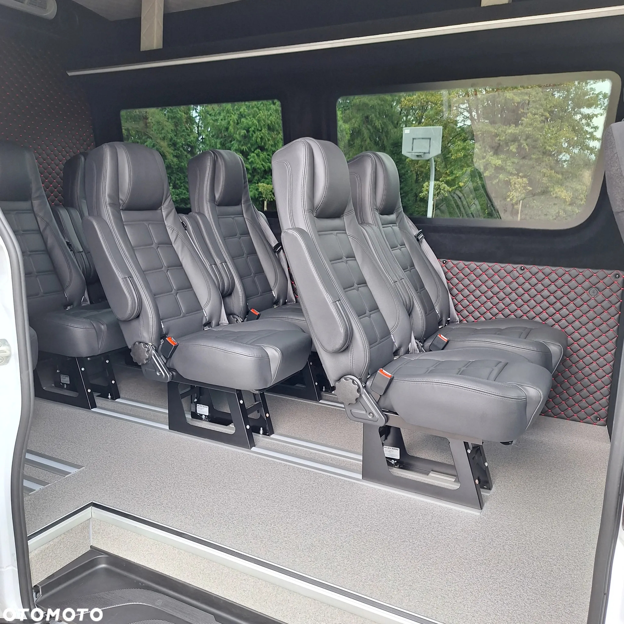 Mercedes-Benz Sprinter 317 CDI 907.233 - 13