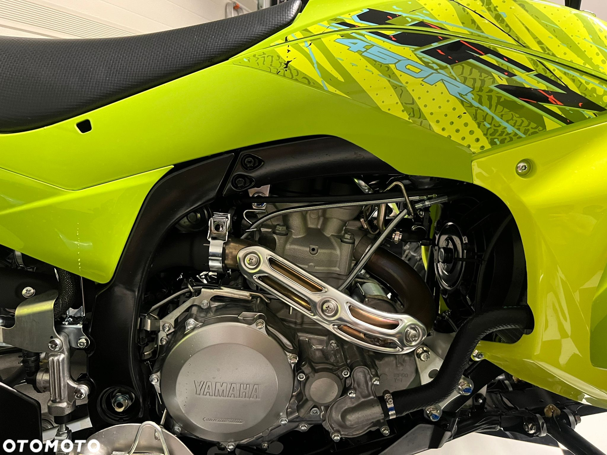 Yamaha YFZ - 6